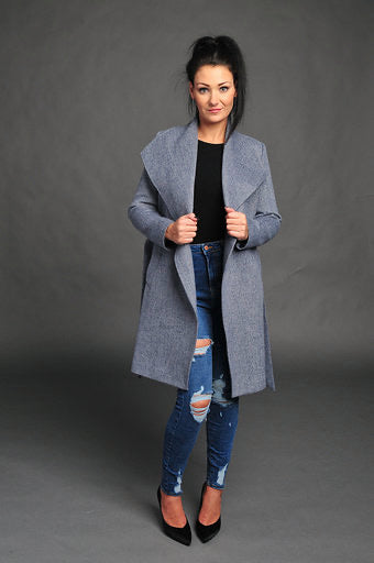 Chill Milano  cashmere coat / Mid -length / Blue silver colour /double vented face /robe style /satin lining /dry clean /imported product/