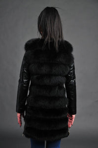 Black leather jacket / can be worn as vest / 100 % real fox fur /gold zipper / got zipper on each side for luxury style and for extra comfort during sitting / removable sleeves/ Jacket /vest /dry clean only /imported product   